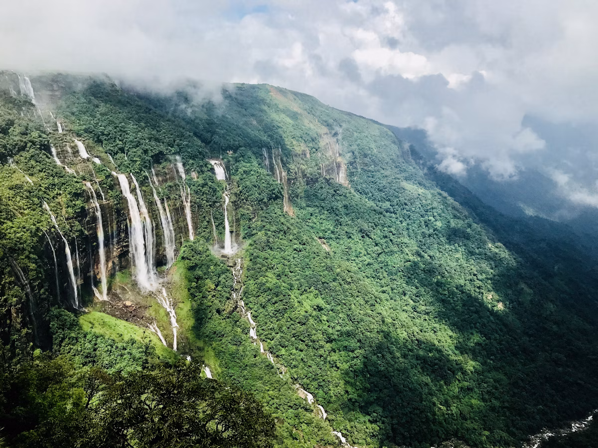 Meghalaya, Slowly tour landscape